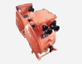 礦用(yòng)隔爆型真空(kōng)電(diàn)磁起動器(qì)系列QBZ-630、400、200、120、80、60、30/1140(660、380)Z